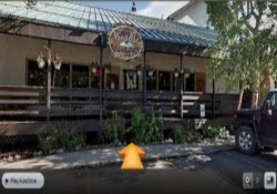 pet friendly restaurant in vail